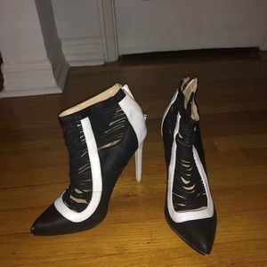 GX black & white booties